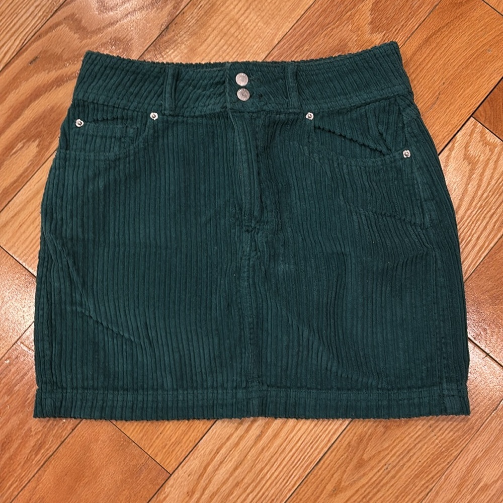 BDG Urban Outfitters Green Corduroy mini skirt